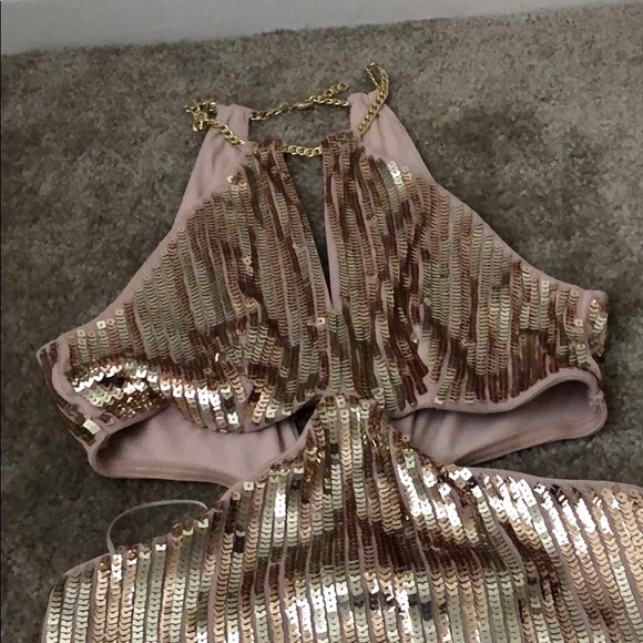 Dress - Picture 2 of 3